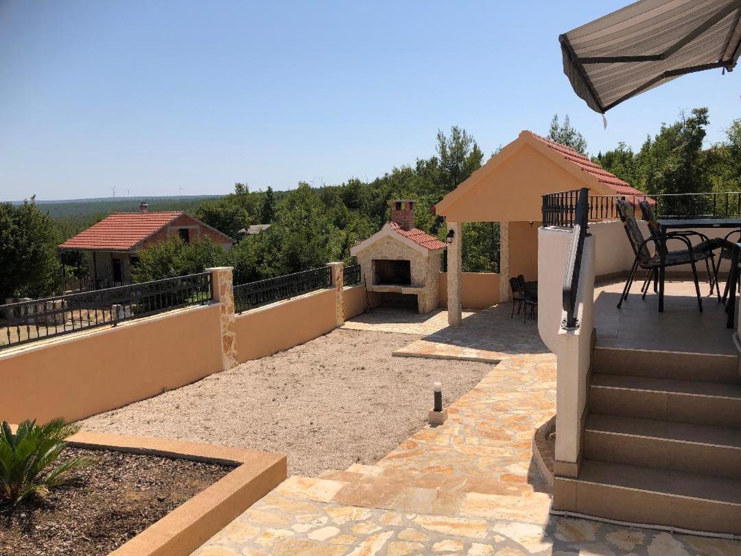 Villa Mir Pridraga Kültér fotó